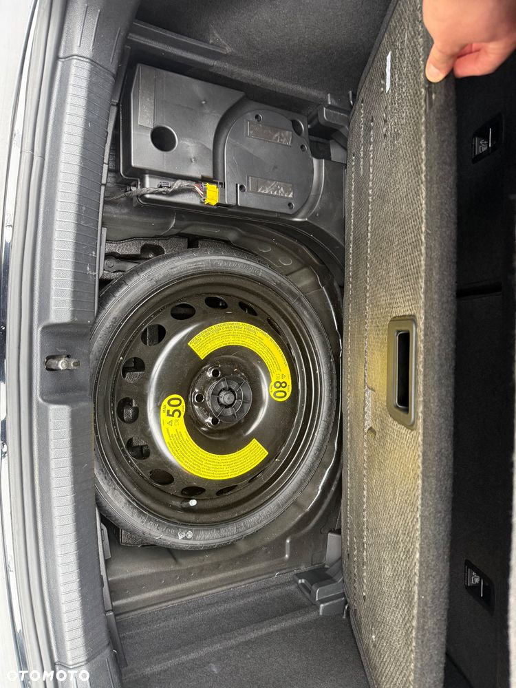 Volkswagen Polo 2.0 TSI DSG GTI - 26