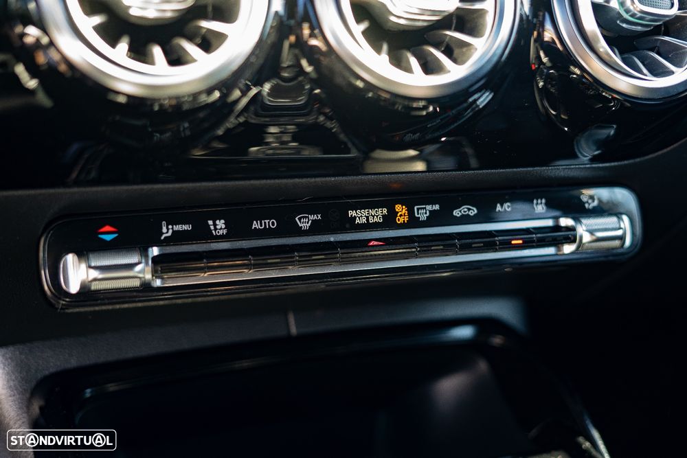 Mercedes-Benz A 35 AMG 4Matic - 25