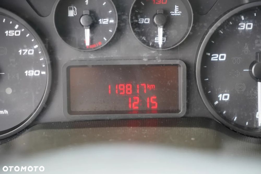 Iveco DAILY 35-140 / WYWROTKA / BRYGADÓWKA - 6 MIEJSC   / MANUAL /  SPROWADZONY - 39