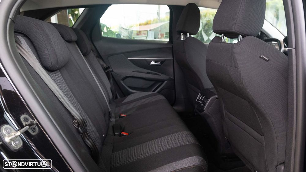 Peugeot 3008 1.5 BlueHDi Active Pack - 11