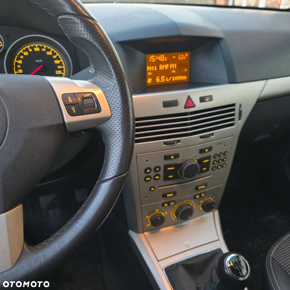 Opel Astra 1.9 CDTI Edition - 19