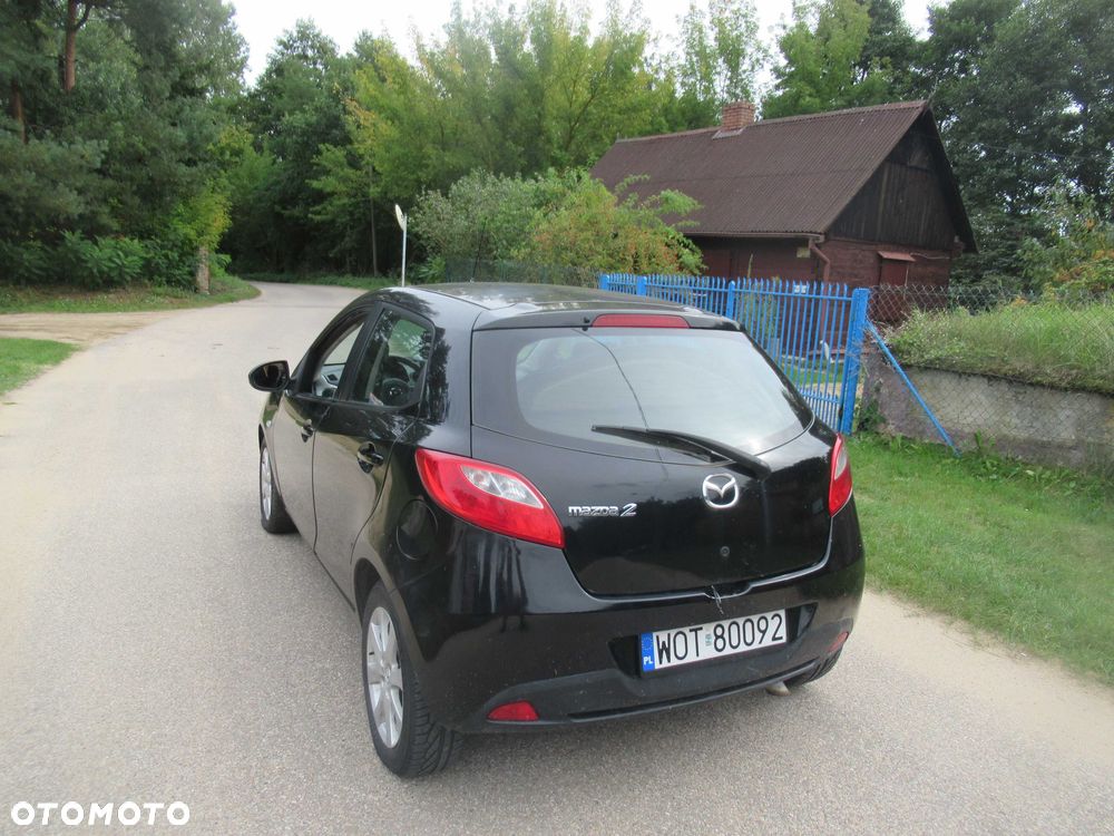 Mazda 2 - 4