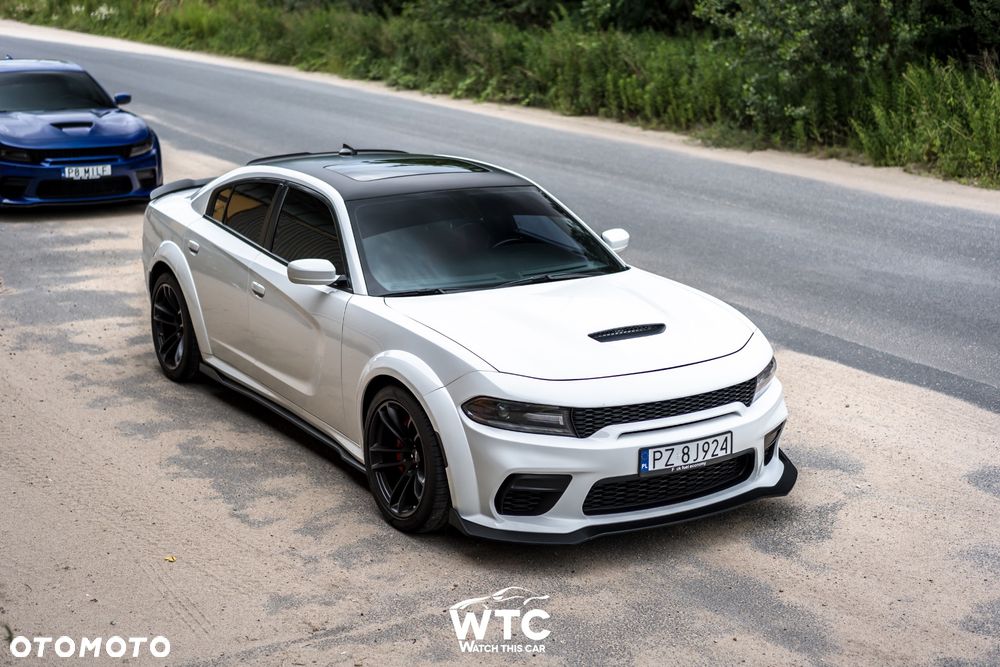 Dodge Charger 6.4 Scat Pack Widebody - 14