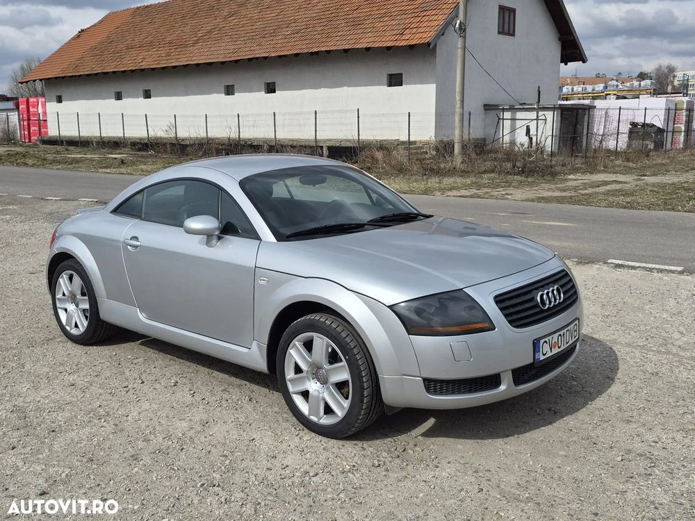 Audi TT 1.8 T - 8