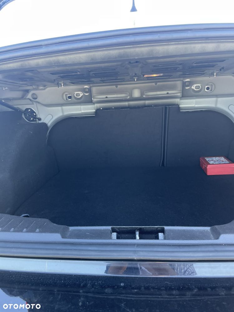 Ford Focus 1.6 Trend - 19