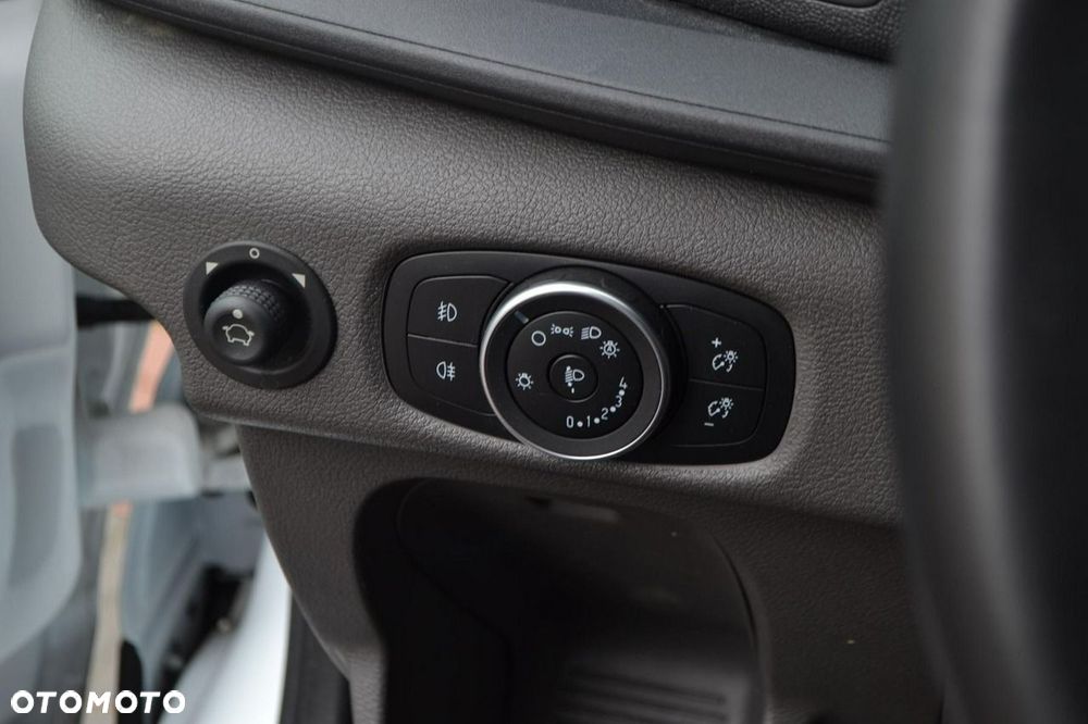 Ford Transit - 16