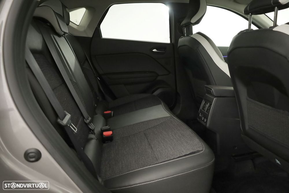 Renault Captur 1.0 TCe Techno Bi-Fuel - 24