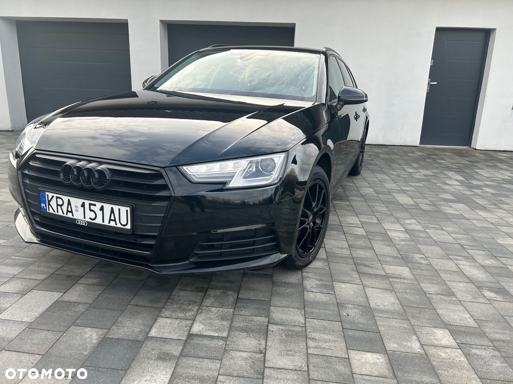 Audi A4 Avant 35 TDI S tronic - 13
