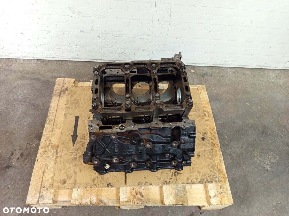 BLOK SILNIKA AUDI A6 C6 4F 3.0 TDI 059103021AR BKN - 6