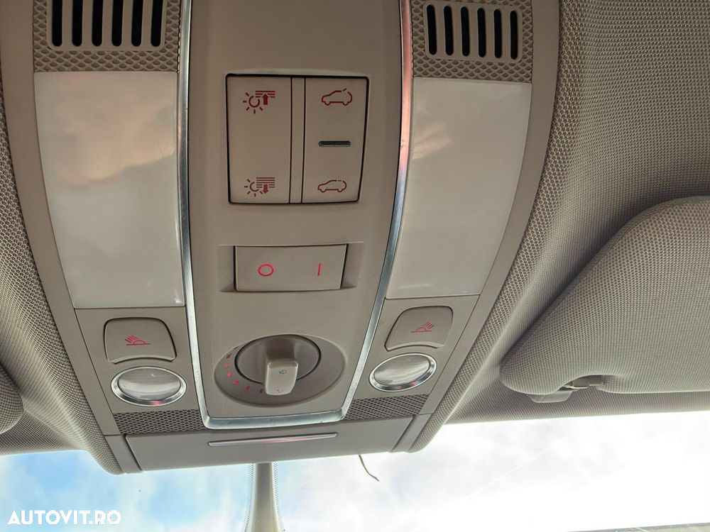 Audi Q7 - 12