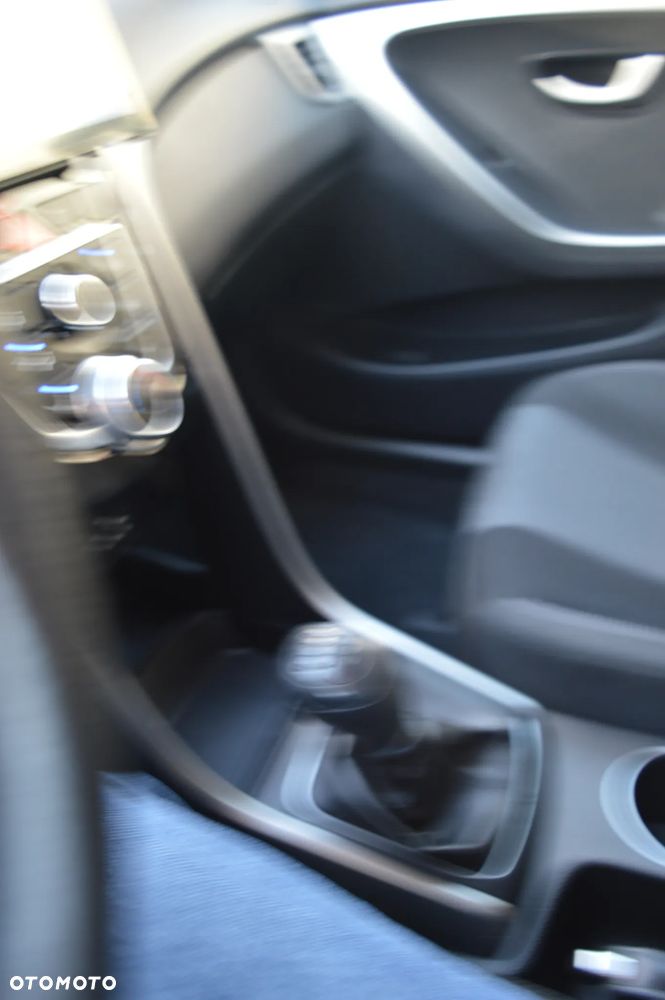 Hyundai i30 i30cw 1.4 Fifa World Cup Edition - 22