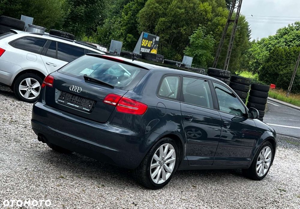 Audi A3 Sportback - 7