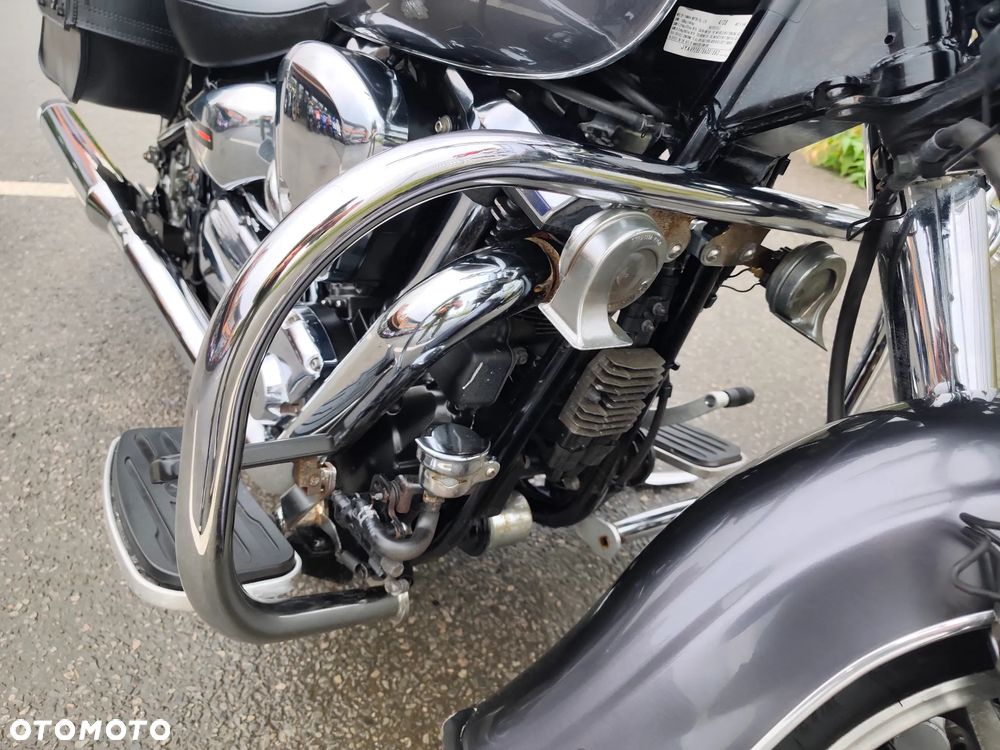 Yamaha Road Star - 28