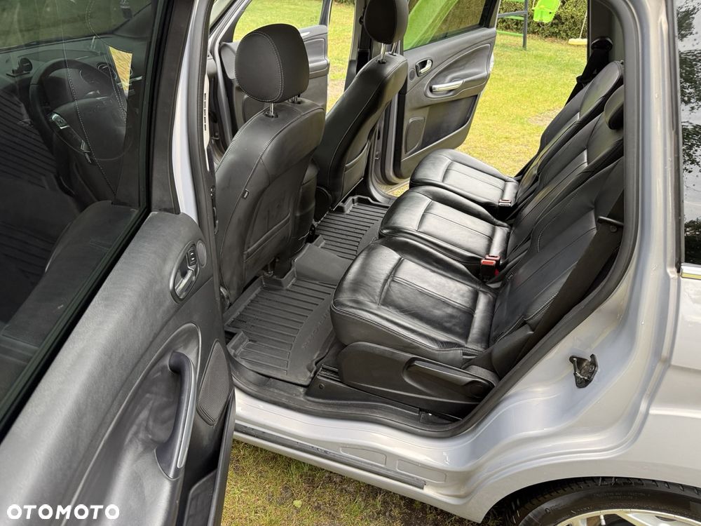 Ford S-Max 2.0 TDCi Titanium - 35
