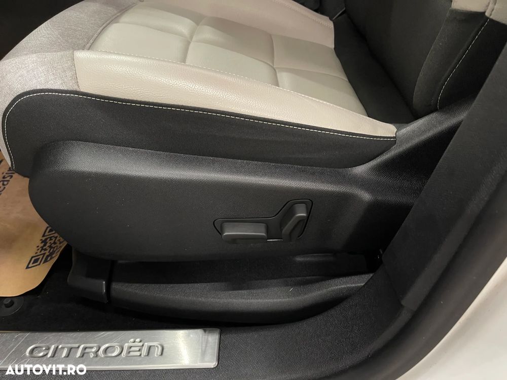 Citroën C5 Aircross 1.6 PureTech S&S EAT8 Shine - 26