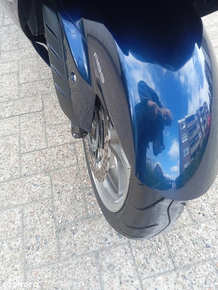 Kawasaki ZZR - 12