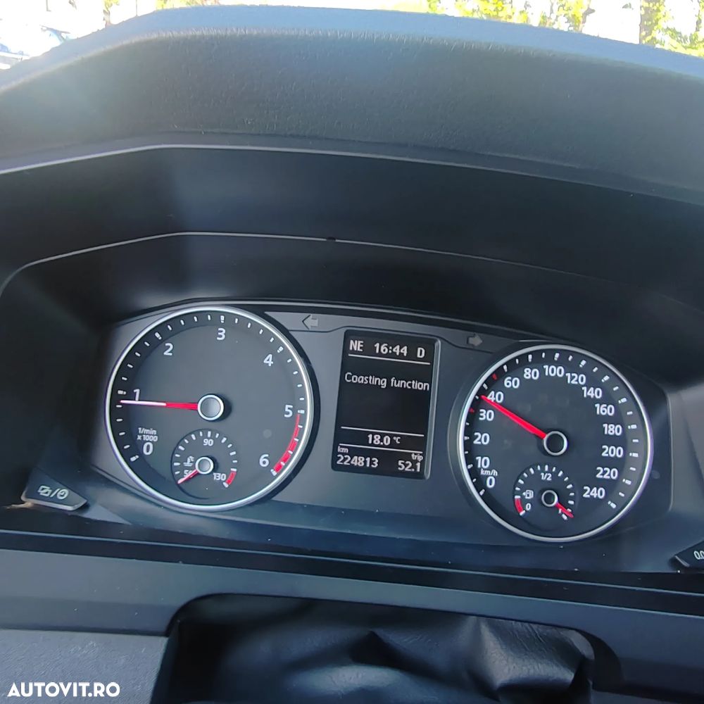 Volkswagen Caravelle LR Trendline DSG - 15