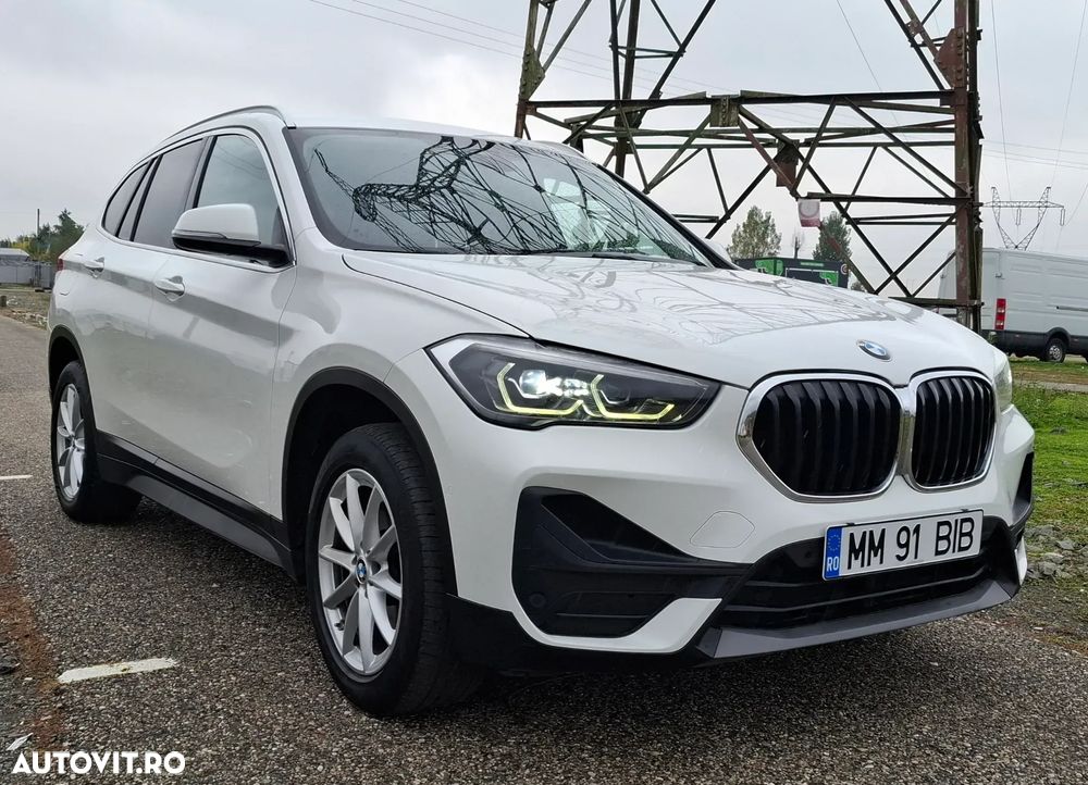 BMW X1 sDrive18d Aut. Sport Line - 3