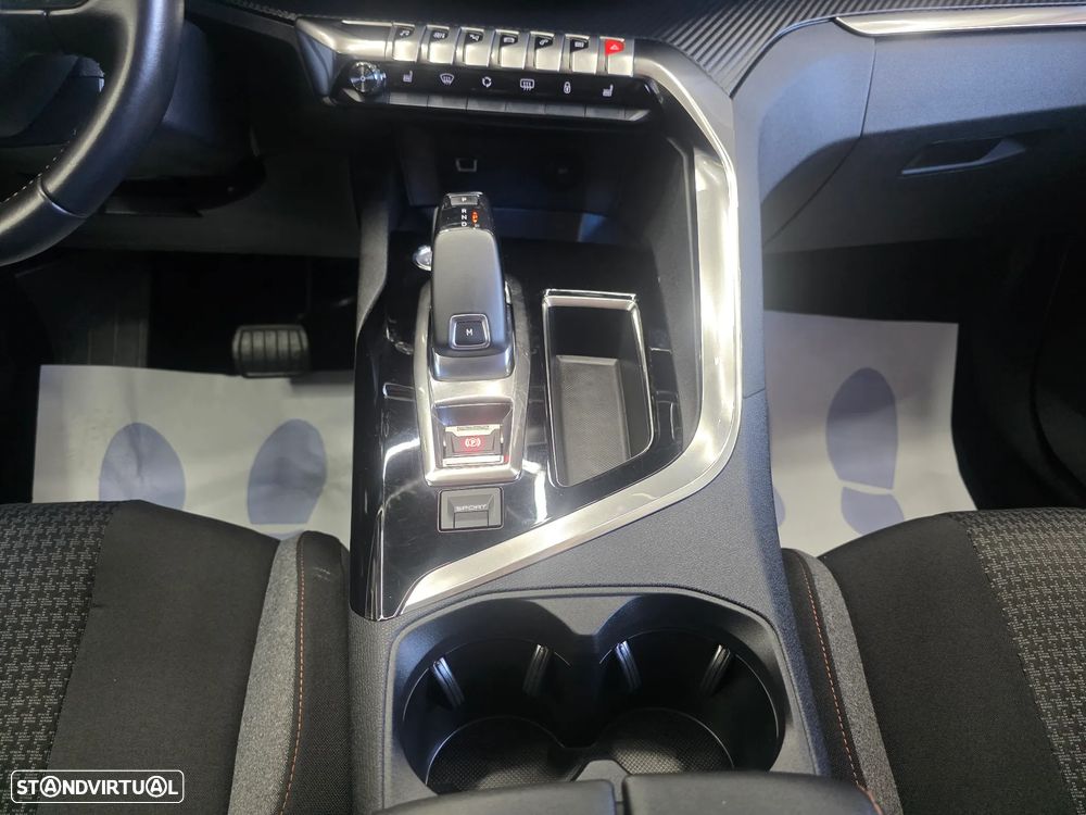 Peugeot 3008 BlueHDi 130 Stop & Start EAT8 Allure - 53