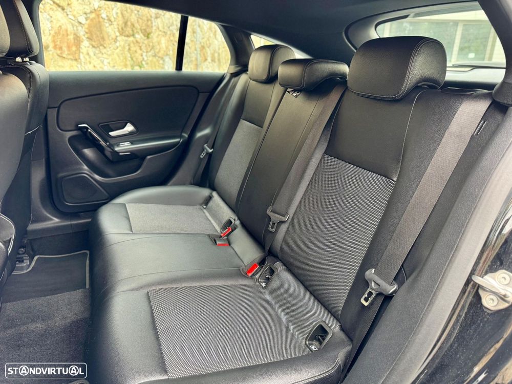 Mercedes-Benz CLA 180 - 10