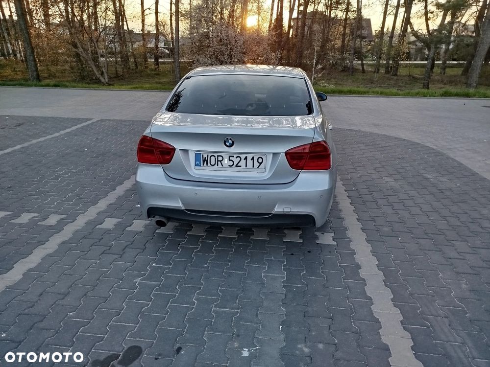 BMW Seria 3 320i - 7