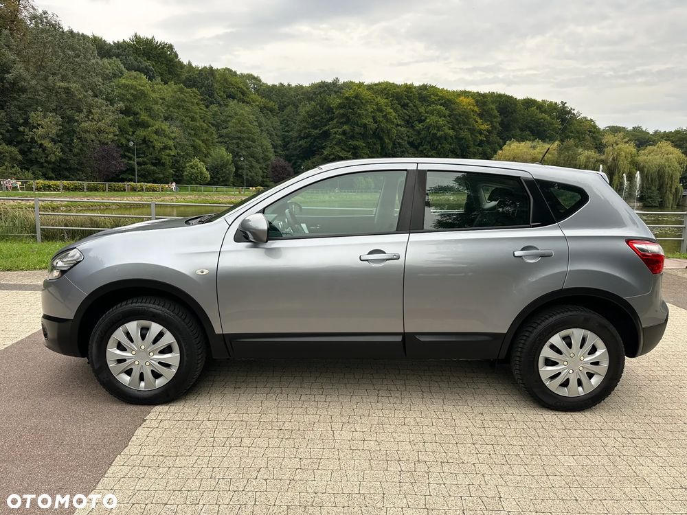 Nissan Qashqai 2.0 4x4 tekna - 6