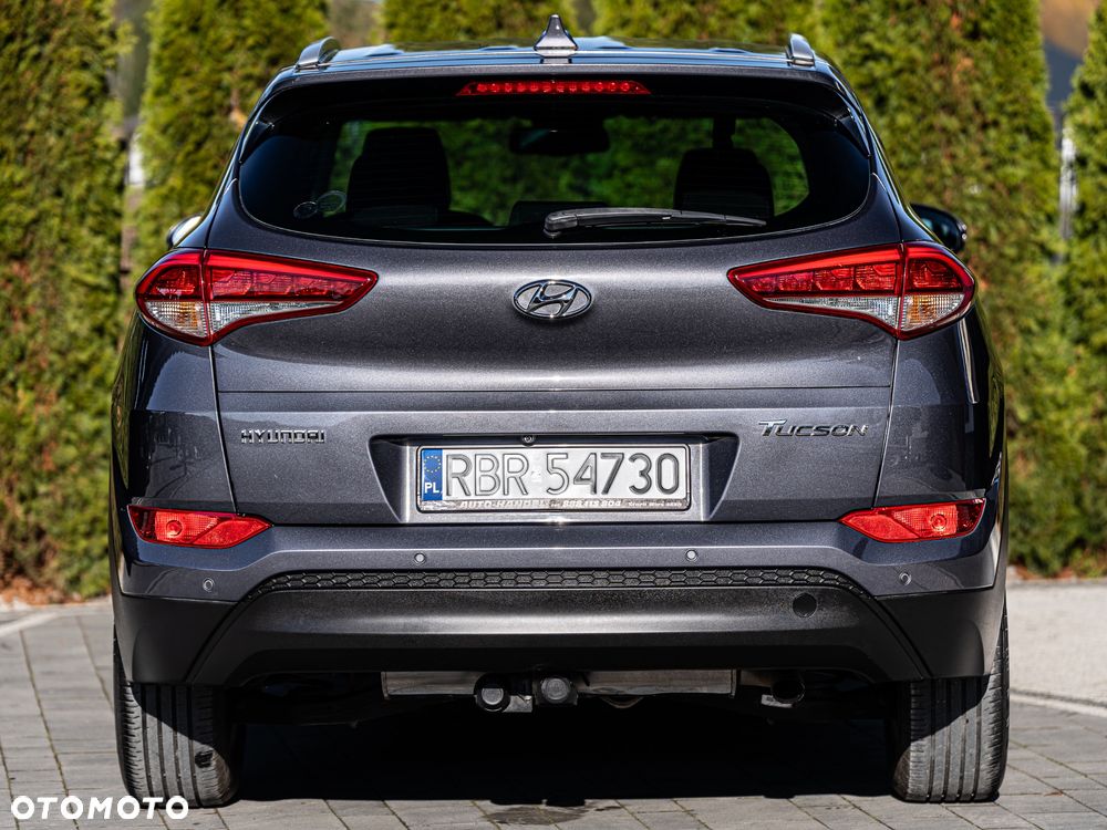 Hyundai Tucson blue 1.6 GDi 2WD Intro Edition - 16