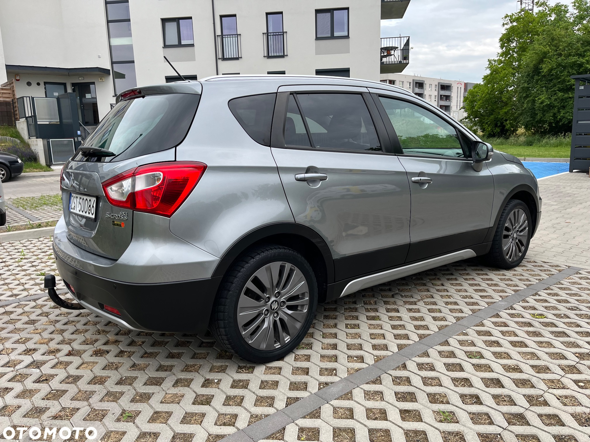 Suzuki SX4 1.6 Premium - 23