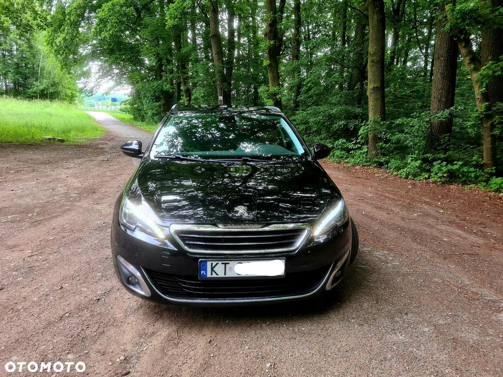 Peugeot 308 2.0 Blue HDi Allure S&S - 11