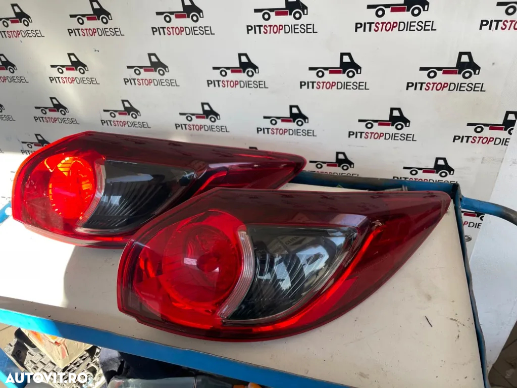 Stop dreapta mazda cx5 cx-5 2012 2013 2014 2015 2016 kd5451160 - 2