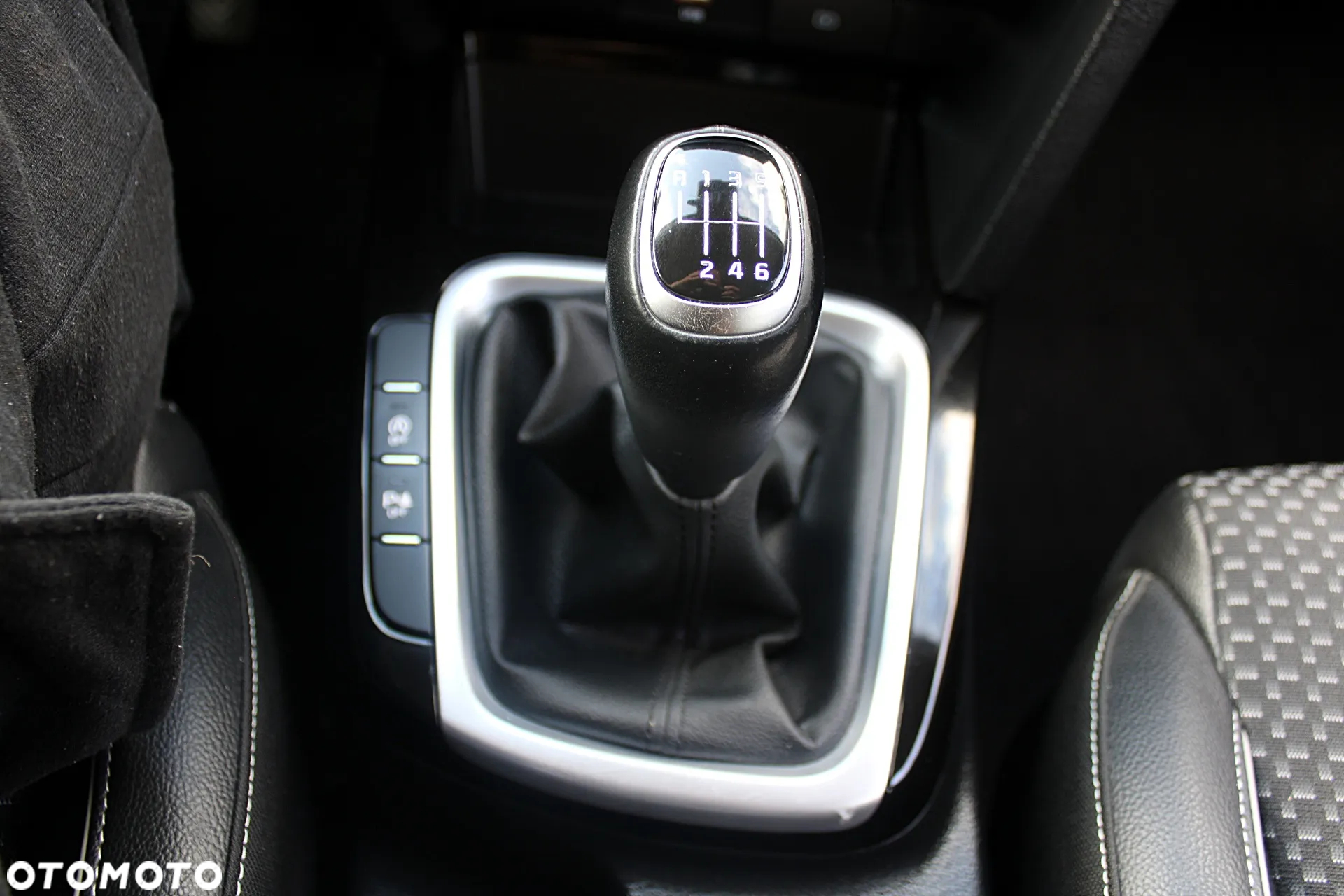 Kia XCeed 1.0 T-GDI OPF JBL SOUND EDITION - 18