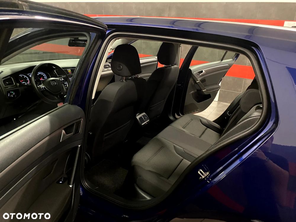 Volkswagen Golf 1.6 TDI BMT Highline - 18