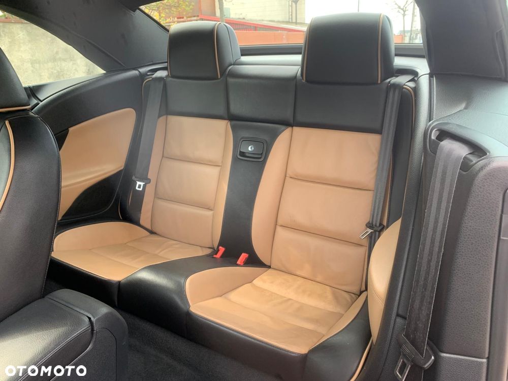 Volkswagen Eos 2.0 TDI DPF BlueMotion Technology Exclusive - 27