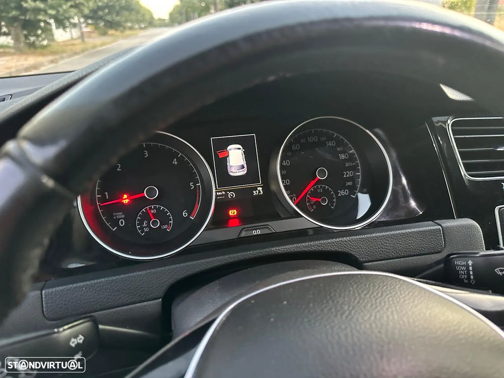 VW Golf 1.6 TDI BlueMotion Comfortline - 5