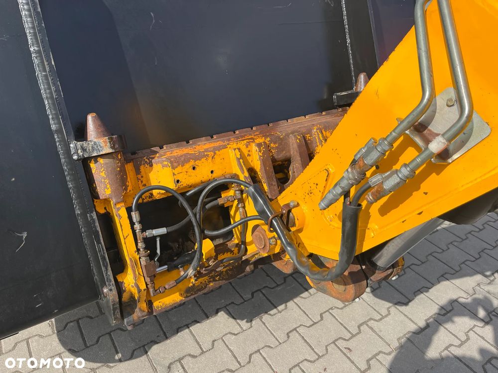 JCB 527-58 Agri - 18