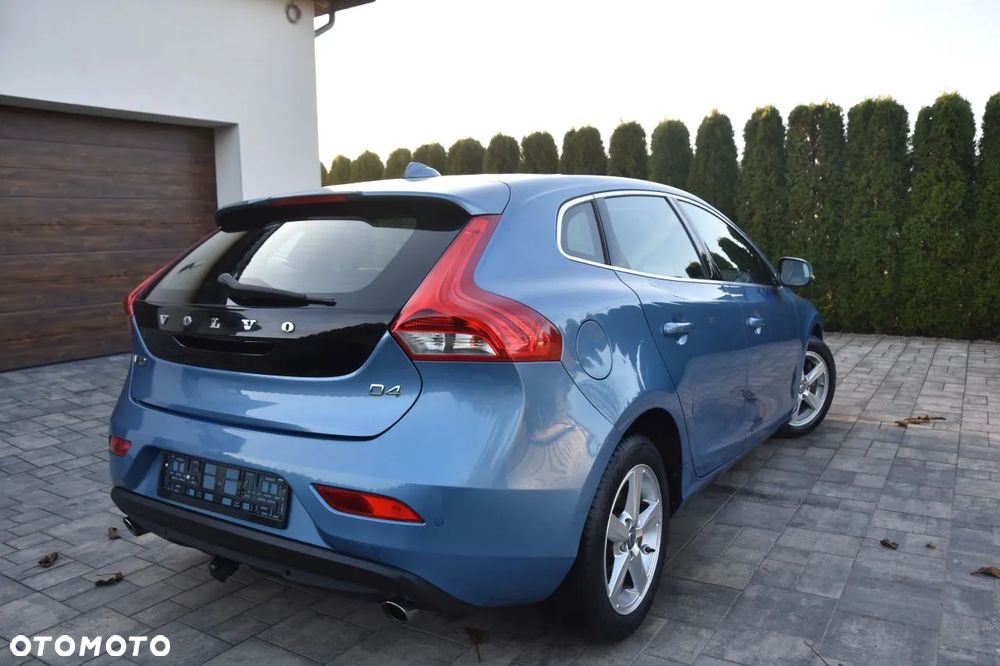 Volvo V40 D4 Drive-E Summum - 3