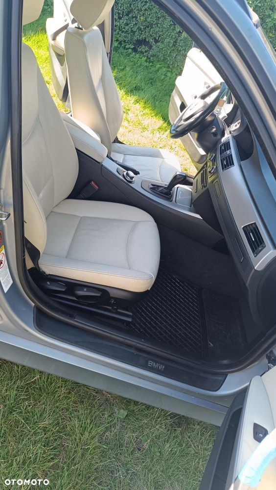 BMW Seria 3 2007 photo 4