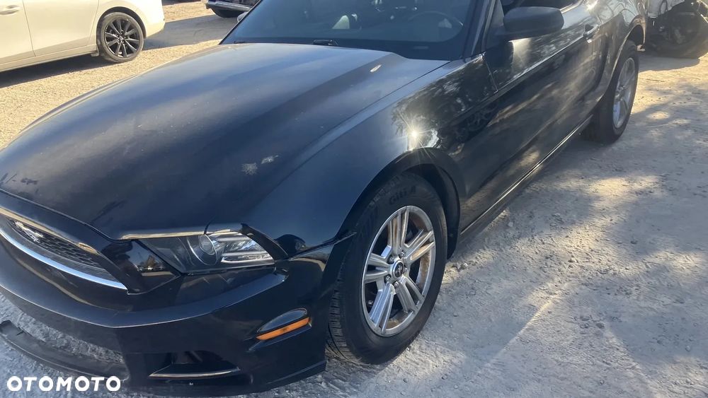 Ford Mustang 3.7 V6 - 13