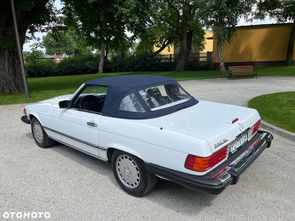 Mercedes-Benz SL - 11