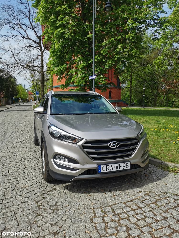 Hyundai Tucson 1.7 CRDI BlueDrive GO 2WD DCT - 9