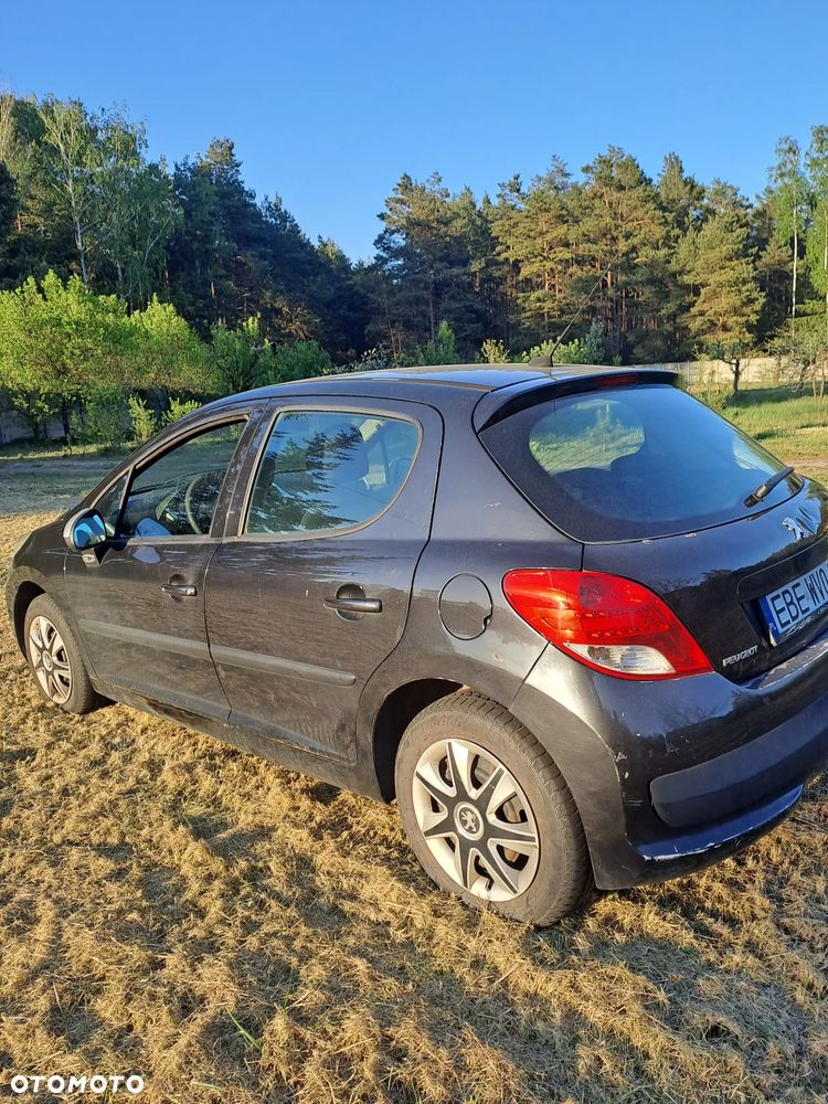 Peugeot 207 1.6 HDi - 4