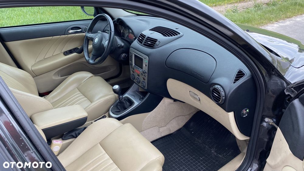 Alfa Romeo 147 1.9 JTD 16V Progression - 13