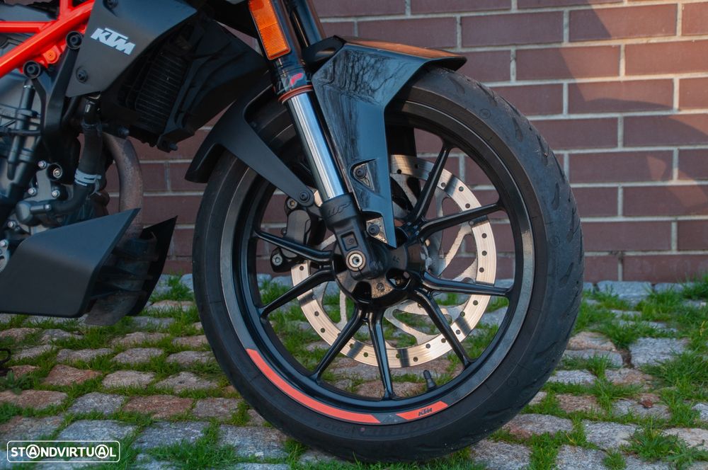 KTM Duke - 5