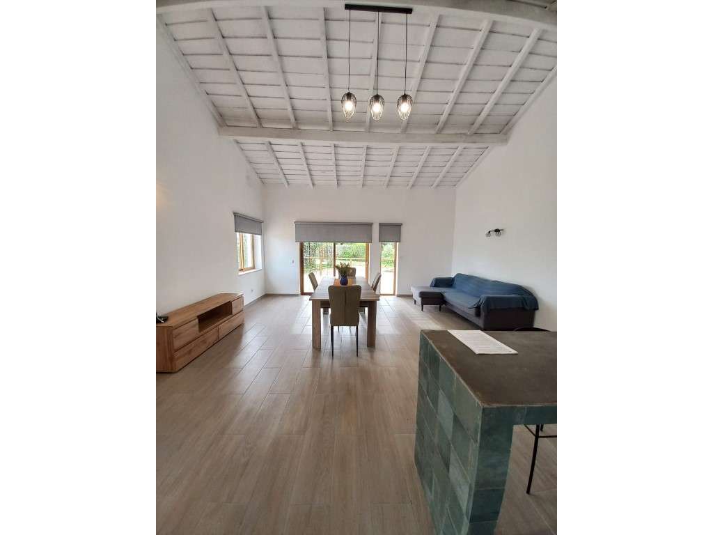 Moradia T2 disponível para arrendar nas Bicas - Grândola - Grande imagem: 4/16