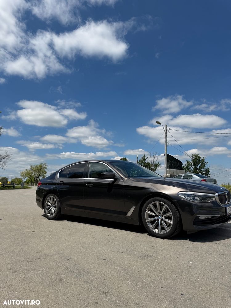 BMW Seria 5 520d xDrive AT - 10