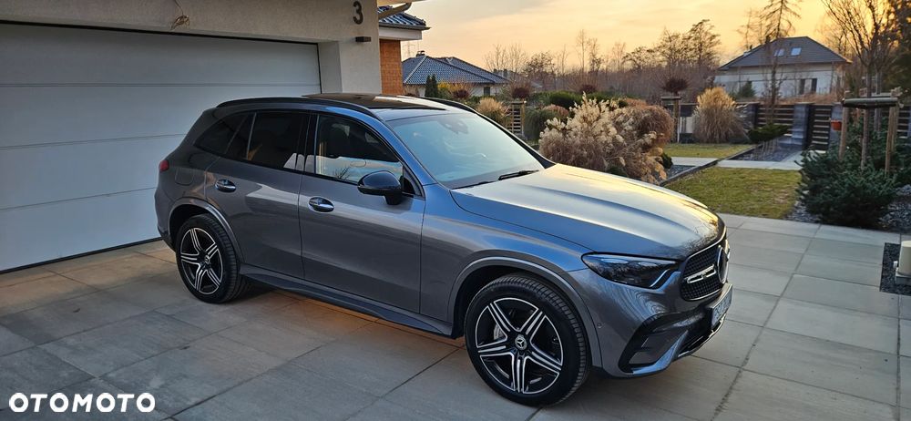 Mercedes-Benz GLC 400 e 4Matic 9G-TRONIC AMG Line Advanced - 8