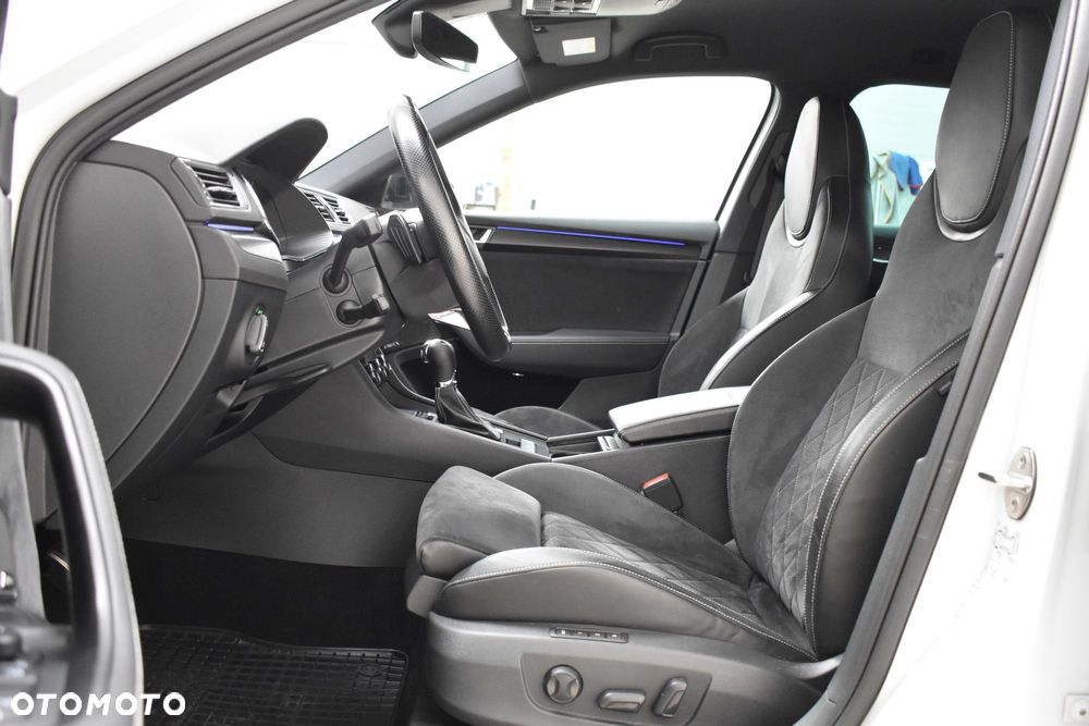 Skoda Superb 1.4 TSI Plug-In Hybrid Sportline DSG - 19