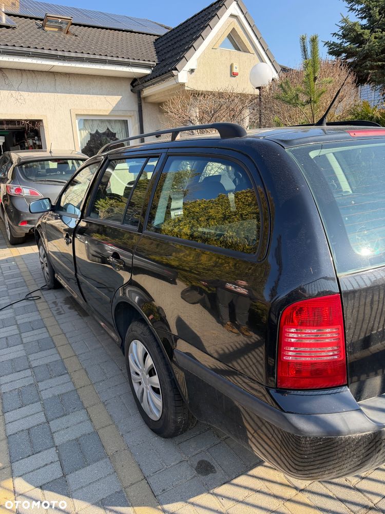 Skoda Octavia 1.6 Tour - 2
