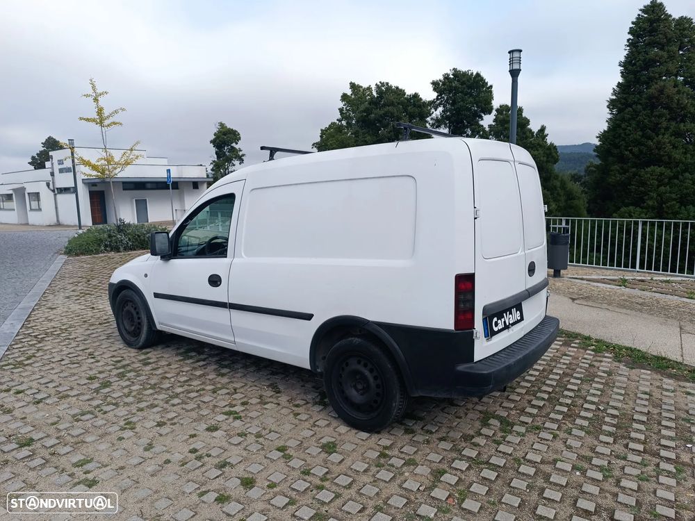 Opel Combo 1.3 CDti   Revisão completa - 8