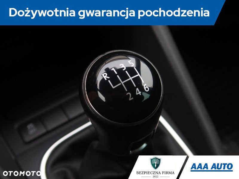 Volkswagen Golf - 20